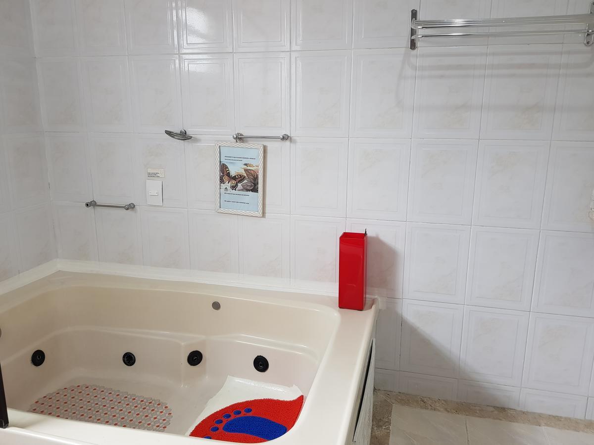 Pluma Hotel Americana