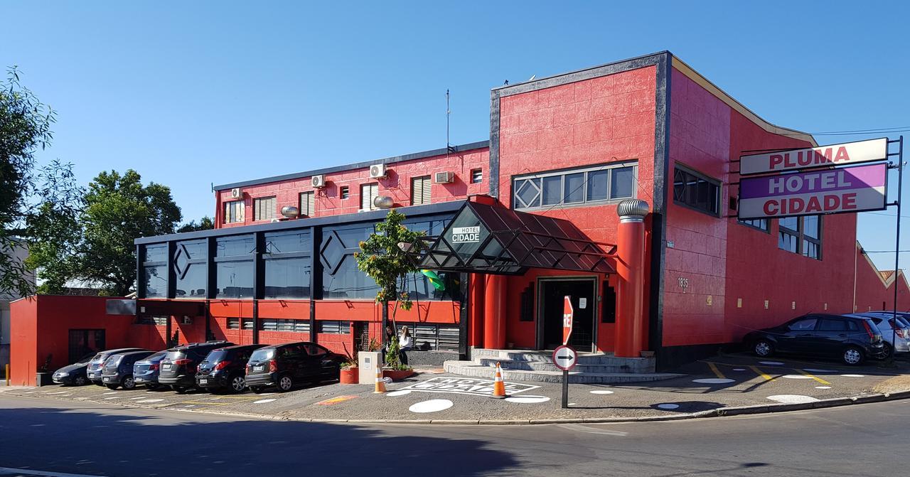 Hotel Pluma Americana